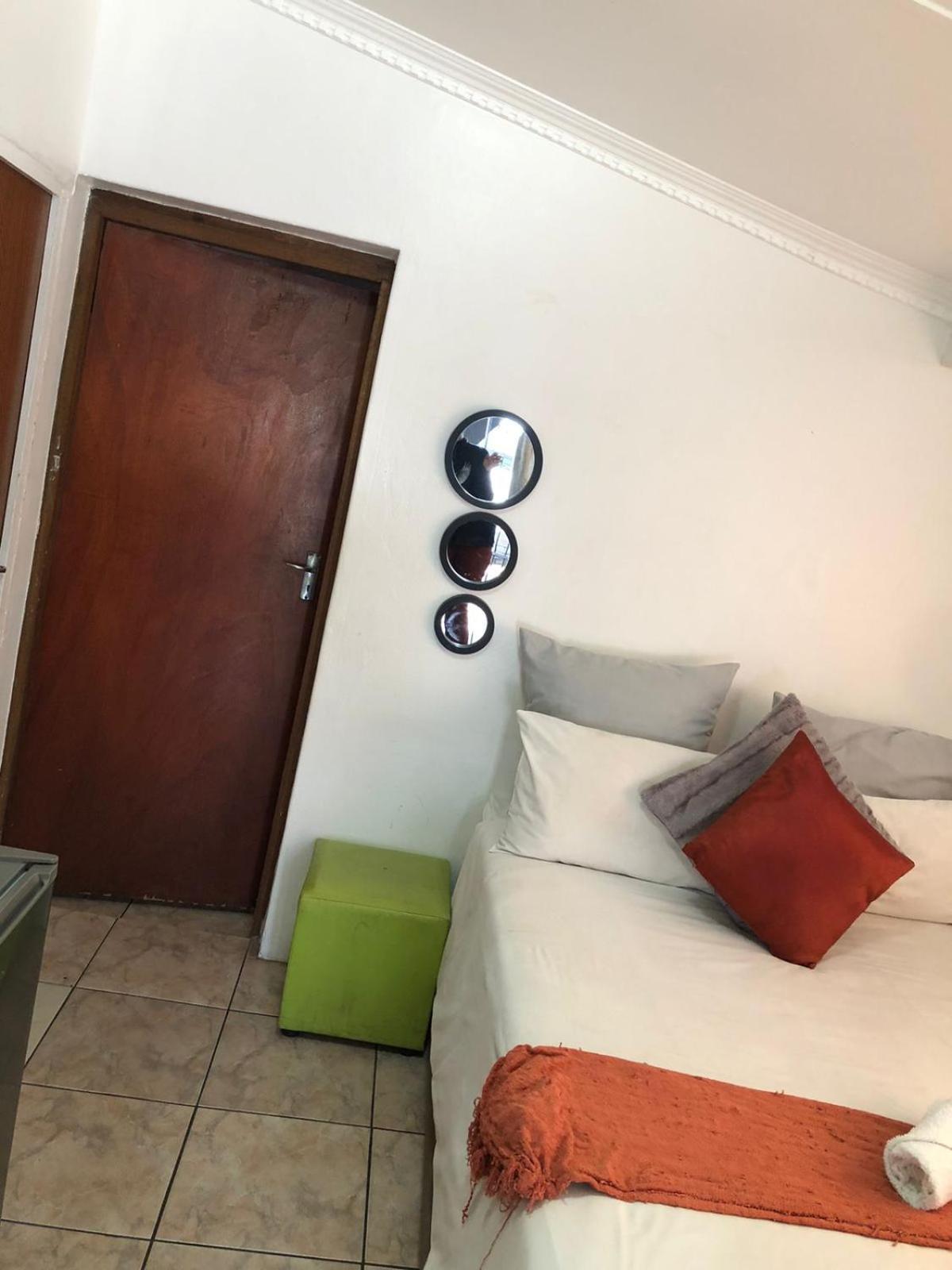 Jnc Lodge Richards Bay Esterno foto