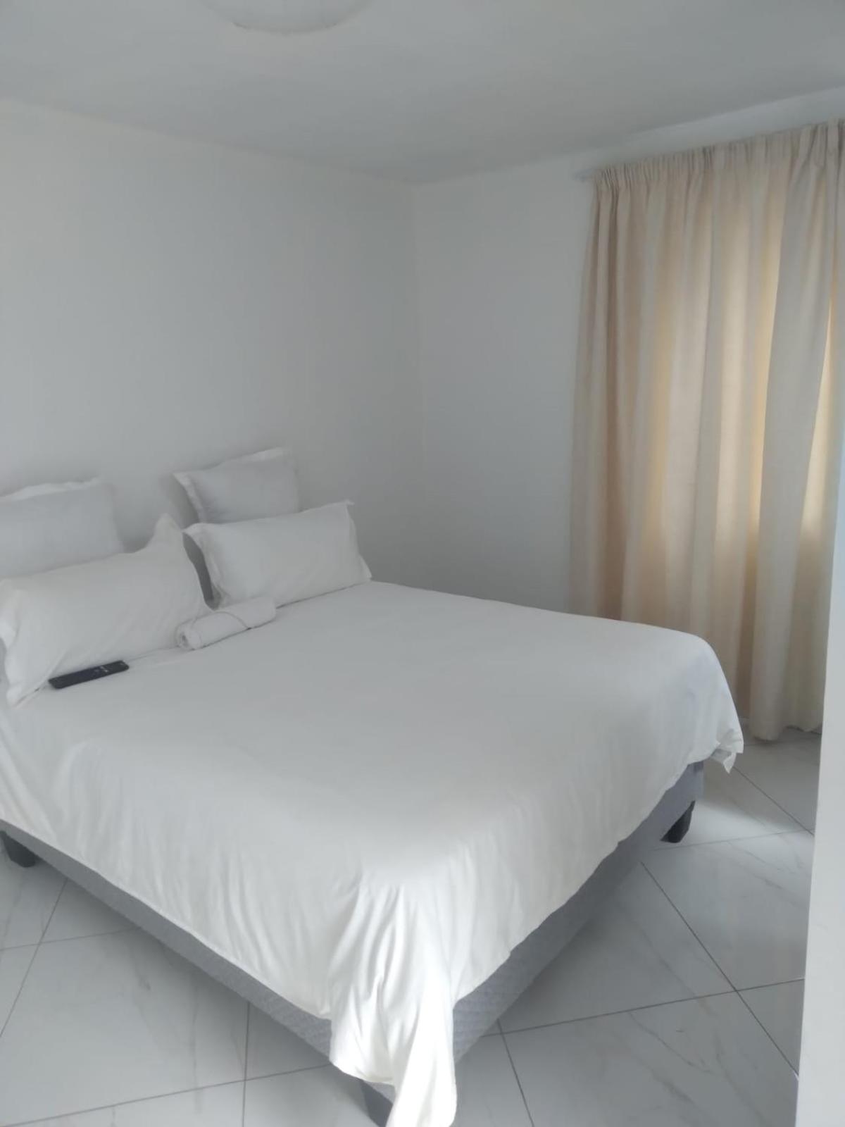 Jnc Lodge Richards Bay Esterno foto