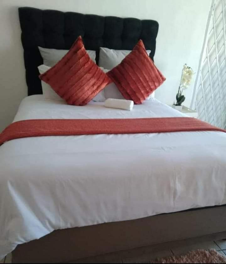 Jnc Lodge Richards Bay Esterno foto
